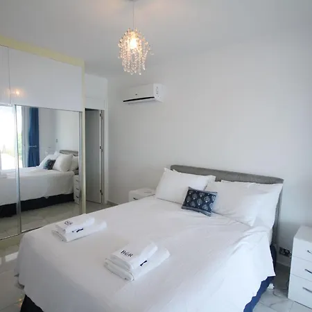 Tatil Evi 3-bedroom With Breathtaking Sea View And Private Pool *